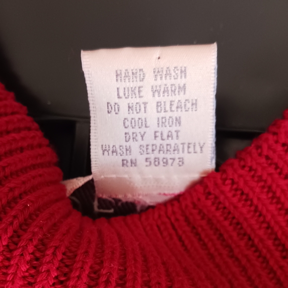 Petite Sophisticate Red Sweater - Picture 4 of 4